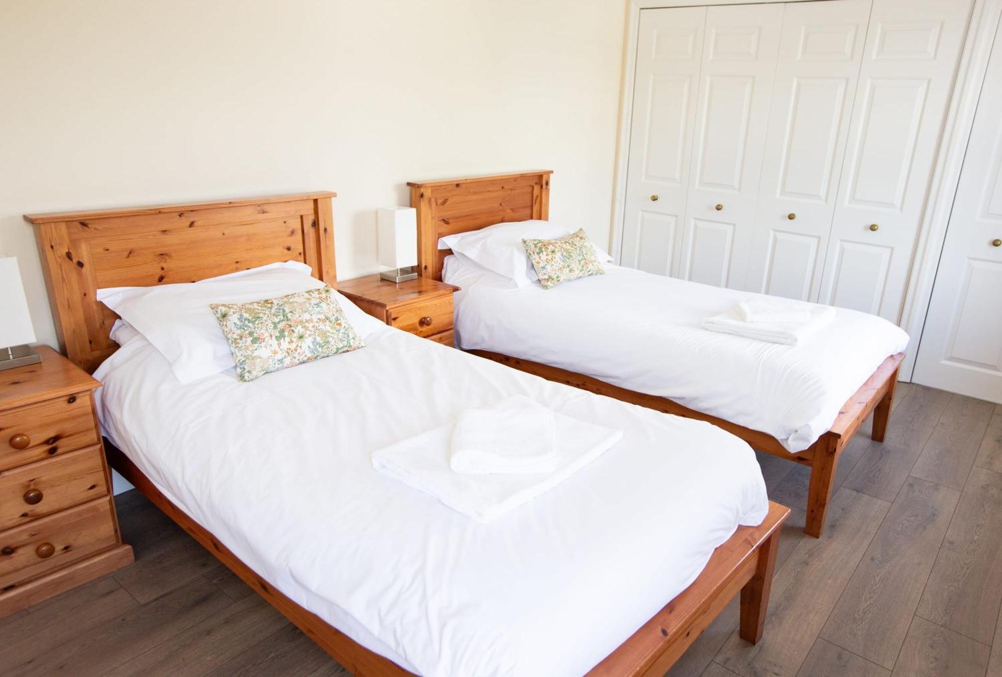 Stunning 6 Bedroom Cottage Near Cornish Coast Bude Esterno foto