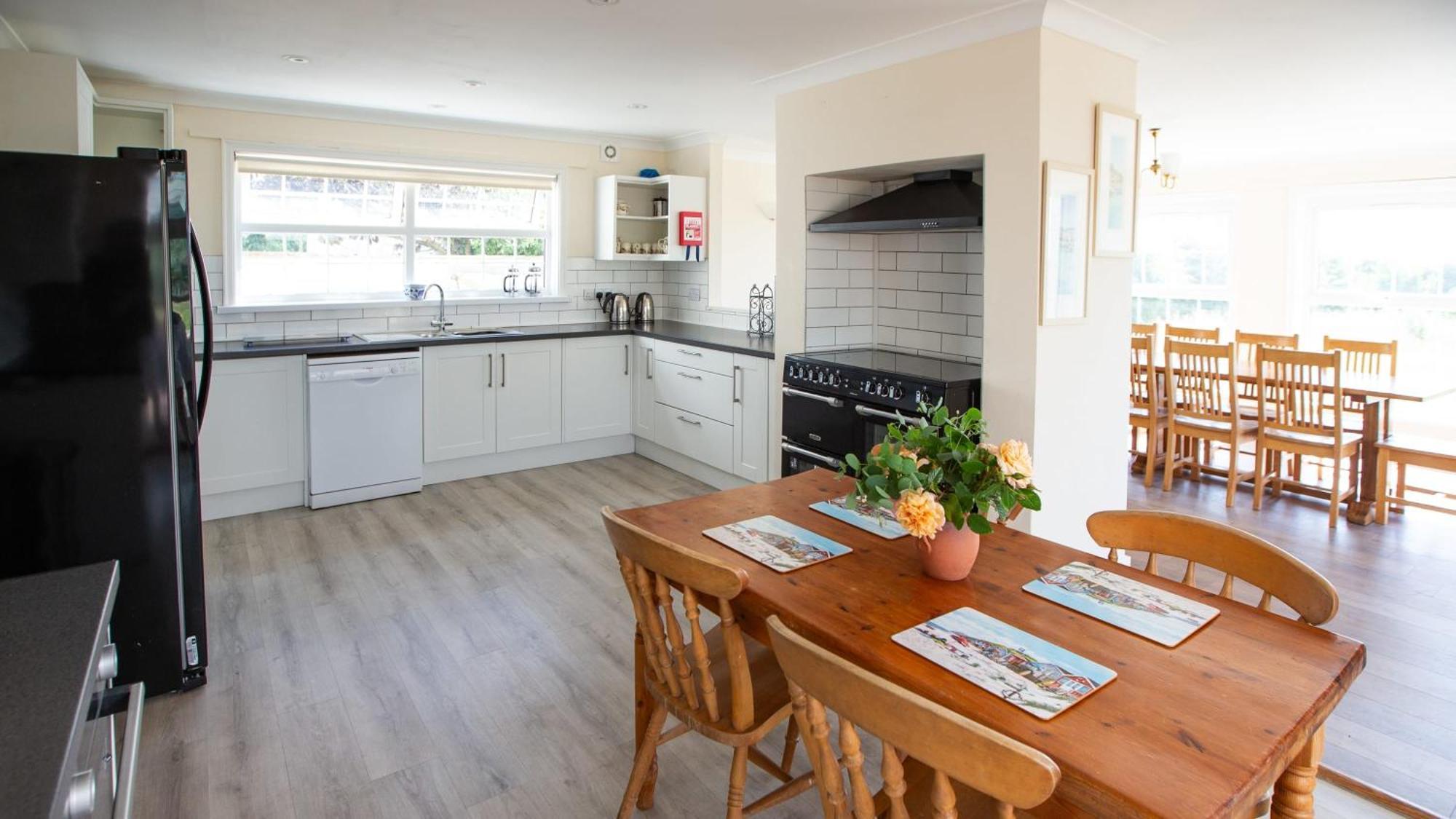 Stunning 6 Bedroom Cottage Near Cornish Coast Bude Esterno foto